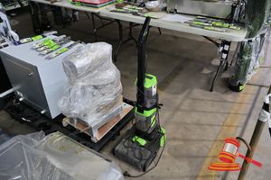 43 · CARPET SHAMPOO MACHINE