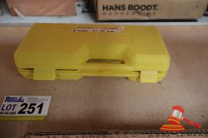Hydraulic Crimper, 4-70mm, 8 Sizes