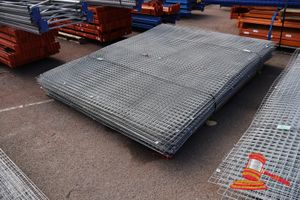 Approx 50 @ Mesh sheets 2900mm x 2200mm x 50mm x 50mm x 3.5mm