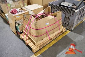 104 · ASSORTED ENGINE / MACHINERY PARTS, INCLUDES: CUMMINS GASKET CONN AFTER COOLER P/N:3131076, CUMMINS CAMGEAR LEFT BANK P/N:3131050, MOTOR SLEW ENCODER P/N:3131522, CUMMINS HOSE HUMP TS AFTERCOOLER P/N:3131073, CUMMINS SHAFT PULLEY HUB P/N:3120674, ESCO STOP BLOCK P/N:3148919, VARIOUS OTHERS (BOXED), ON A PALLET, (B9087592)