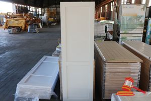 97 · 2 x SHAKER 2 PANEL - PRE PRIMED DOOR 2340 x 720 x 35mm AS IS