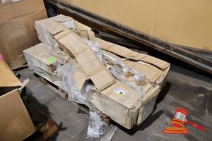1 X PALLET OF CARDBOARD WRAPPED ITEMS, WHICH INCLUDE APPROX 6 X METAL POLES WITH 2 LIGHT ATTACHMENTS ON EACH POLE, APPROX 1.31M LONG, IN BOXES (POSS UNUSED)