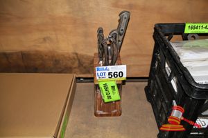 560 · KNIFE BLOCK SET