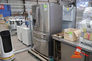 76 · SAMSUNG 4 DOOR FRENCH DOOR REFRIGERATOR, MODEL: SRF680CDLS, SN:W66143AJ800027D, 680L, GREY, APPROX; 908 X 788 X H1777MM. UNTESTED. MARKS AND DENTS TO EXTERIOR