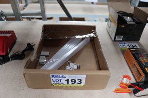 193 · 3x RECHARGEABLE CABINET SENSOR LIGHTS, UNTESTED