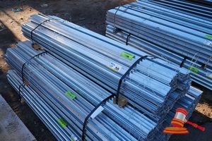 20 · GALVANISED STEEL POSTS, 100 x 1.8M
