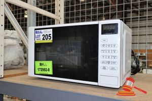 205 · 1 X BRILLIANT BASICS COMPACT DIGITAL MICROWAVE, MODEL: EM720CRL(F)-PM, UNTESTED
