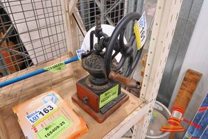 161 · ANTIQUE STYLE COFFEE GRINDER
