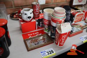 BUNDLE WITH COCA-COLA CUPS, MUGS AND SIGN