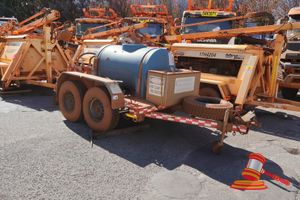 2012 Polmac Foam Response Fire Trailer Orange, Tandem Reg #: Unlicensed VIN: 6A3T20C1PLMC37392 Features: 800 LT Poly Tank, Spare Wheel, Jockey Wheel, Toolbox. Plate Unreadable (Asset # S44#RITM0442911, FL#09H6072), (Disp# 66998 (WP#4931) Condition: Panel: FAIR, Paint: FAIR, Tyres: FAIR, Overall Condition: FAIR