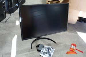 Lg 32 Inch Lcd Monitor, Model: 32uk550, Untested, Power Cable And Base Stand Included (Some Marks)