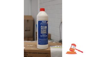 2x BOXES OF CLEAN EASY HEAVY DUTY DRAIN CLEANER, 1L PER BOTTLE, 20x BOTTLES TOTAL