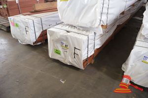 Pack Of Karri Check, 100 X 25, Feature 404 Lm, 1.010 M3, Random Lengths, Pack# 32002812, Transport Dims- 5.7 Mt X H 450 X W 480.