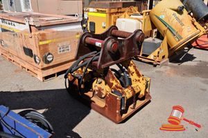 1 X Rnc Attachments Hydraulic Compactor, Model: Rnc 150 Pc, 720kg, 120l/M Max, 150 Bar Max, Untested (Some Rust)