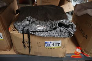 117 · APPROX 20x PAIRS OF CHECKERED CHEFS PANTS, SIZE: 3XL