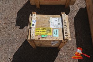 1 X Komatsu Control Plate 94155240, Wrapped And In Crate, Poss Unused (S44#497464776, Dr#1582)