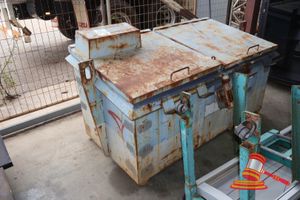 118 · SITE BOX WITH 2 DOORS, LIFTING POINTS, AND LOCK ATTACHMENT POINT, APPROX; 2.7M L X 1.2M W X 1.5M H, SOME MARKS, RUST APPARENT