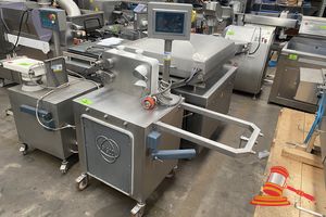 14 · 2016 RISCO FRONTAL LINKER. MODEL: RS 274. MOBILE. STAINLESS STEEL. 400V 3 PHASE (PLUG). 50HZ. APPROX; 1.35M W X 60CM D X 1.6M H. (UNTESTED)