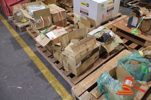 2 X Stemar Transformer, Part No; Bct270/200id-4000/1amp, 1 X Siemens Transformer, 1 X Emersonaut Ethernet Communications Module, Assortment Of Bolts, On A Pallet (B8171355),