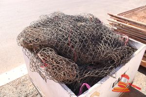 49 · BLACK NETTING VARIOUS SIZES AND QUANTITY HOUSED IN A CRATE