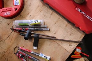 69 · MILLWAUKEE HAMMER DRILL BITS SDS MAX TO SDS PLUS ADAPTOR BIT, 1 @ 16mm x 380mm SDS PLUS VACUUM BIT 1 @ 16mm x 340mm SDS MAX, 1 @ 22mm x 320mm SDS MAX, 1 @ 18mm x 600mm SDS MAX VACUUM BIT