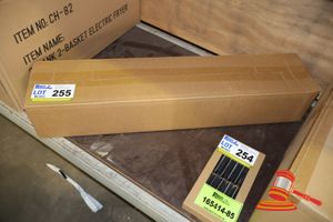 255 · S/S BENCHTOP CAN OPENER