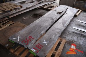 67 · LIVE EDGE JARRAH SLAB, 4.2 x 640/725 x 90
