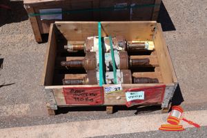 3 X Bearing & Shaft Assemblies, C005xlm (Surface Rust, In Crate)