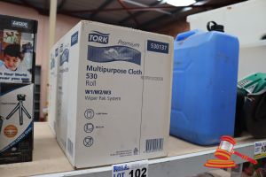 102 · 2x BOXES OF TORK MULTIPURPOSE CLOTHS