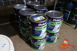 12 · 12 X DULUX WASH&WEAR PAINT TINS, 101 BARRIER TECHNOLOGY, VIVID WHITE, SEMI GLOSS, 4 LITRES EACH
