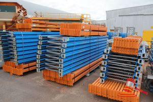 65 · Qty of Dexion Mk8 Speedlock Pallet Racking 15 @ 4200mm high x 840mm deep frames 36 @ 3700mm long x 95mm high beams 26 @ 2600mm long x 140mm high beams