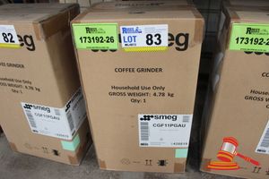 83 · 1 X SMEG COFFEE GRINDER, MODEL: CGF11PGAU, GROSS WEIGHT: 4.78 KG (POSS UNUSED, BOXED)