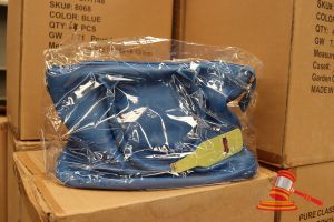 300 · BOX OF WINE COOLER BAGS