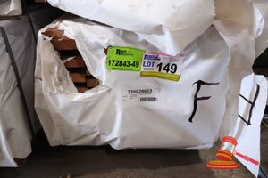Pack Of Skip Dressed Karri, 100 X 25, Feature 403lm, 1.008 M3, Random Lengths Pack# 320028603, Transport Dims- 5.7 Mt X H 450 X W 480.