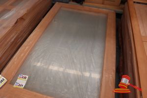 388 · TIMBER DOOR WITH GLASS PANEL, CODE: 96, 2040 x 1000 x 40mm