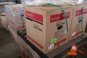 38 · 1 X NEW KIPOR DIESEL ENGINE, MODEL: KD188FAPE, 10HP, E/START, IN SEALED BOX.