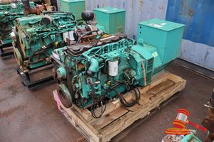 1 X Cummins Diesel Engine, Sn: 74317614, Model: Qsb7-G5-Nr3, 209kw At 1800rpm, Untested (Some Surface Rust / Some Marks), Includes Filters And Some Accessories, And Attached Stamford Cooler, Approx; 1.9m D X 580mm W X 900mm H, On A Wooden Pallet (Asset No:17h5548) (S44#Ritm0874877, Dr#1788)