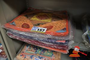 157 · BUNDLE OF COLOURFUL CUSHION COVERS, 40 x 40cms
