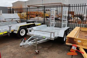 2026 Trailer, Silver, Tandem, Reg #: Unlicensed, VIN: H09PDYB7TZXZB091 Features: Car Ramps Attached to Back, Jockey Wheel Condition: Panel: GOOD, Paint: GOOD, Tyres: Good, Floor: GOOD