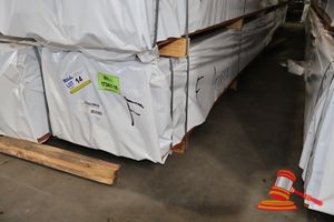14 · JARRAH SKIP DRESSED, FEATURE, 100mm x 25mm, 405LM,TRANSPORT DIMS L5.7 x W500mm x D430mm, APPROX WEIGHT 800/900KG, RANDOM LENGTHS (PACK# 320029854)