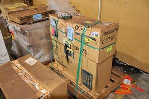 1 X Atlascop Glass Window, P/N; 2658260297, Material: 10501227, Boxed, On A Pallet