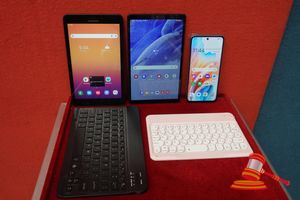 7 · 1 X OPPO A58 MOBILE PHONE, MODEL:CPH2577, 128GB STORAGE, 1 X SAMSUNG GALAXY TAB A7 LITE, 8 INCH LCD, MODEL: SM-T220, 32GB STORAGE, 1 X GALAXY TAB A, 7 INCH LCD, MODEL:SM-T385, 16GB STORAGE, 2 X BLUETOOTH MINI KEYBOARDS, UNTESTED (SOME MARKS / NO CHARGER)