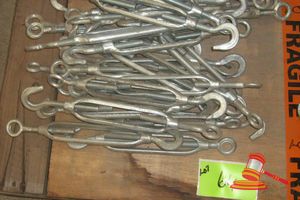64 · QTY 200mm TURN BUCKLES