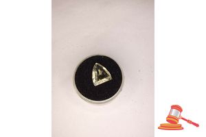 33 · LEMON QUARTZ, FANCY CUT, 3.7 CTS
