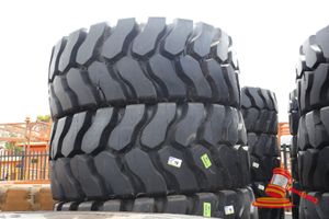 18 · 2 X TECHKING ETD 2, 29.5R 29, 2 STAR, A2, 218, L5, L2, LU