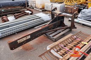 LIFTING JIG FOR FRONT END LOADER, 3000 KG, 2500mmL x 1300 W