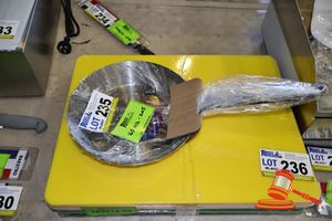 235 · STEEL FRY PAN 25CM