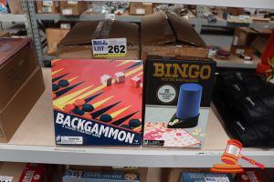 262 · BUNDLE OF TOYS INCLUDING: 1x BOX OF BACKGAMMON GAMES AND 1x BOX OF BINGO WITH BINGO MACHINE GAMES, ALL UNOPENED