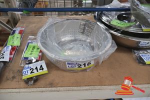 216 · S/S CHINESE COLLANDER 28CM