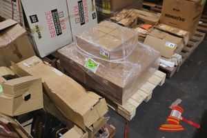 16x Cat Piston Assy P/N- 323-4017 On A Pallet